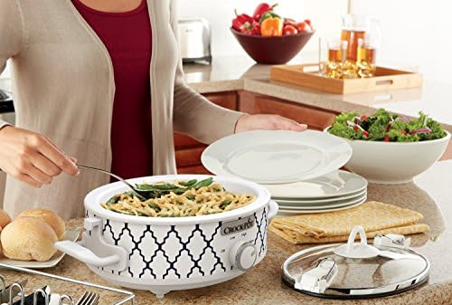 Crock-Pot 2.5 Quart Compact Casserole Slow Cooker - Curated Catalog